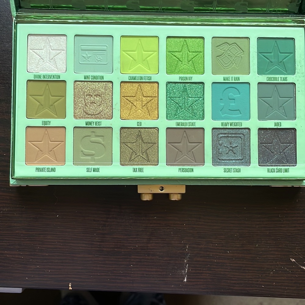 Make up pallet - Picture 2 of 2